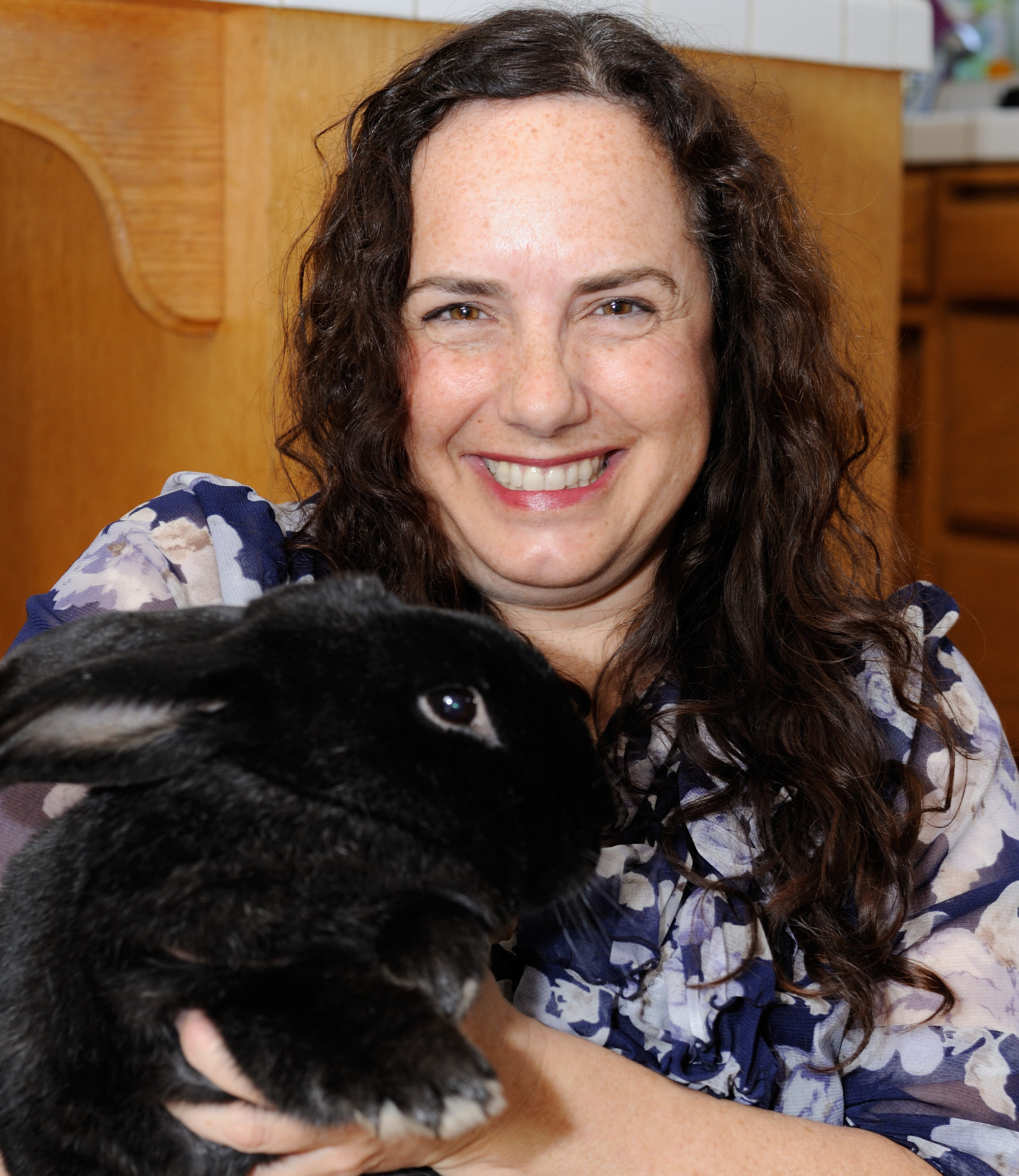 2016_04_14-HilaryHops1Crop